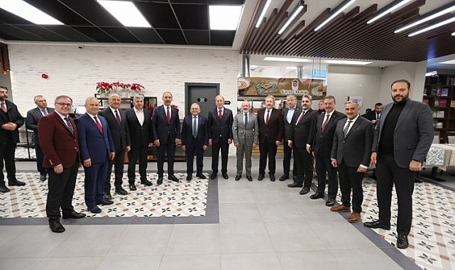 Kayseri protokolü ilçe belediye başkanlarıyla buluştu
