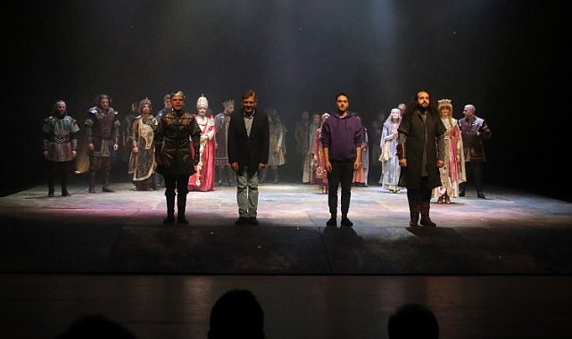 Kılıçarslan, Denizli'de ayakta alkışlandı