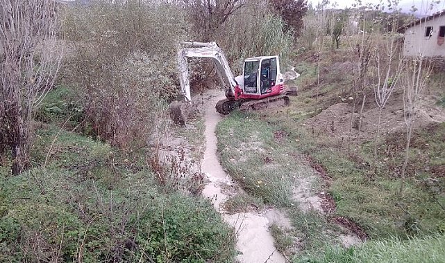 Manisa Selendi'de dere temizliği