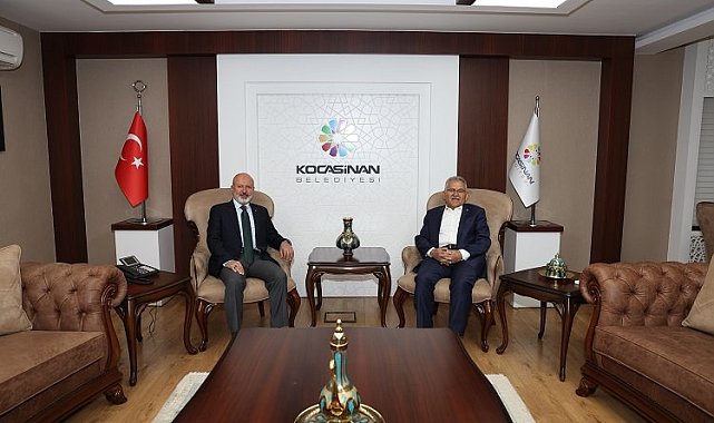 Memduh Büyükkılıç'tan Kayseri Kocasinan'a ziyaret
