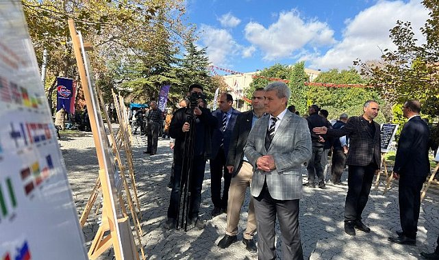 Milli Çözüm'den Filistin'e fotoğraf sergili destek