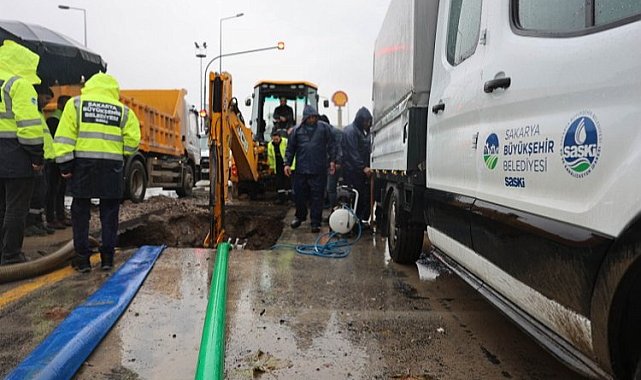 Sakarya Büyükşehir'den Ferizli içme suyu hattı seferberliği