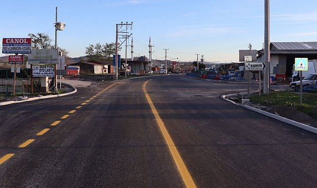 Sakarya Kaynarca'nın yolları tablo gibi işlendi