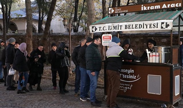 İzmit'te çorba hizmetine vatandaşlardan tam not