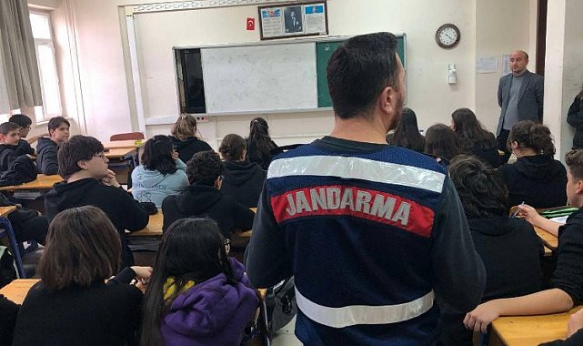 Jandarma'dan Keşan'da öğrencilere siber suç farkındalığı