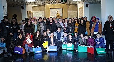 Alaşehirli kadınlar Manisa'nın keyfini çıkardı