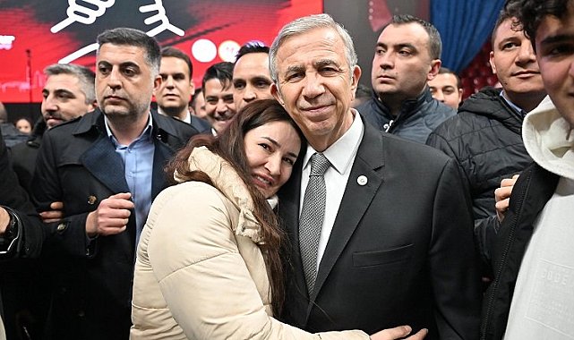 Ankara Büyükşehir'de davul zurnalı kutlama