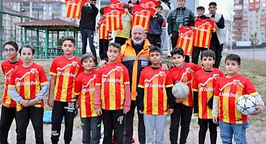 Başkan Çolakbayrakdar'dan Kayserispor'a tam destek