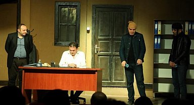 Bursa İnegöl'de 'En Büyük Haber' sahnelendi