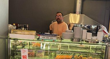 Depremzede esnaf Aydın Çine'de hayata yeniden tutundu