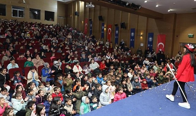 Dilovası'nda çocuklar doyasıya eğlendi