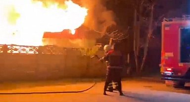 Düzce'de çıkan yangında bir kişi hayatını kaybetti