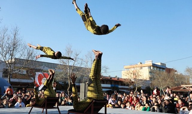 Efes Selçuklu'da çocuklar şenlikte eğlendi