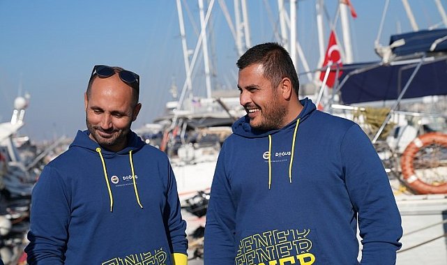 Fenerbahçe Doğuş Yelken sporcuları Türkiye rekoru turunda