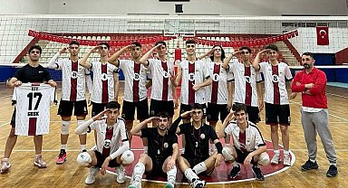 Gölcük Genç Erkekler voleybolda Kocaeli şampiyonu