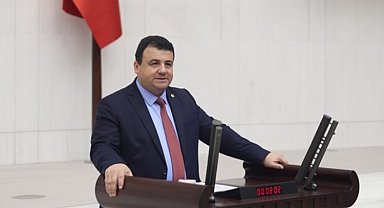 Hasan Öztürk Bursa çarşısındaki kira artışını Meclis'e Taşıdı