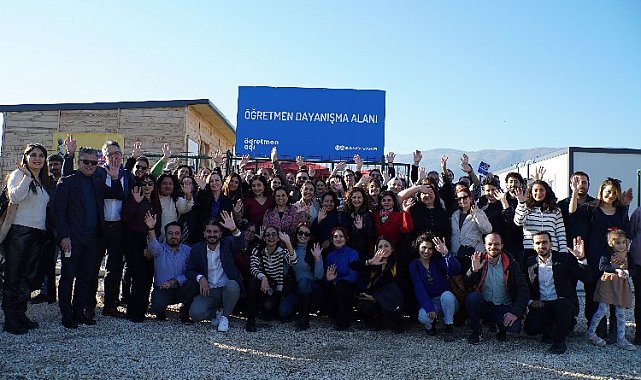 Hatay'da 'Öğretmen Dayanışma Alanı' açıldı