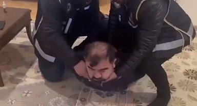 Interpol'ün aradığı 42 kişi Türkiye'de 'Kafes'lendi!