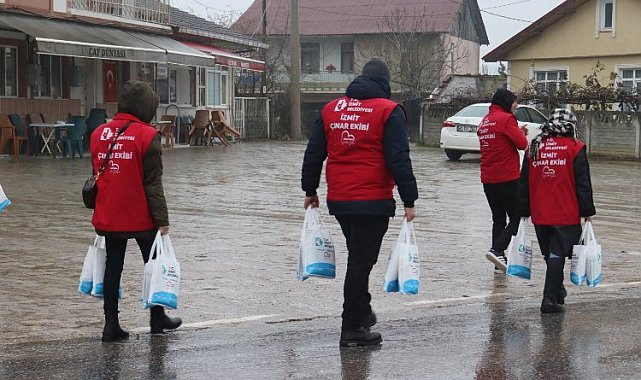 İzmit'te Çınar ekibi iç ısıtıyor
