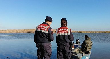Jandarma, Gala Gölü'nde denetimlerini sürdürüyor