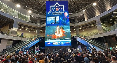 Konyalılar da tarihi ana şahitlik etti