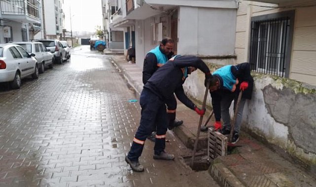Manisa'da MASKİ ekipleri fırtına ve yağışta sahadaydı