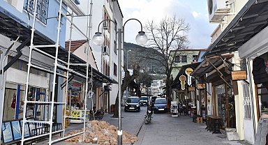 Manisa'da sokak sağlıklaştırma çalışmaları yerinde incelendi