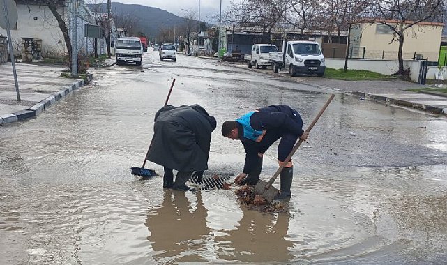 MASKİ'nin yağış müdahalesi sürüyor
