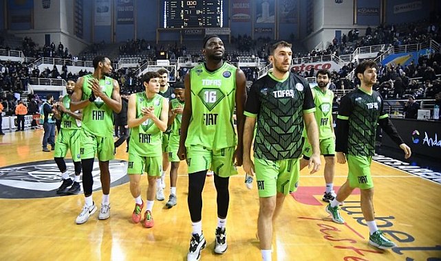 TOFAŞ, play-in'de son 16'ya kalmayı başardı
