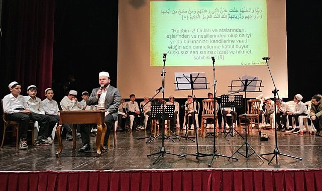 500 yıllık Hatim geleneğine Gölcük'te sürüyor