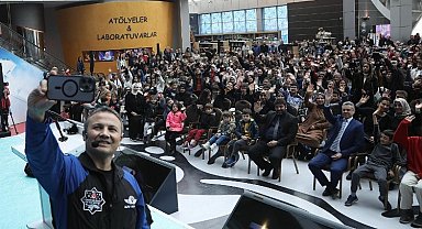 Alper Gezeravcı ilk gençlik buluşmasını Konya'da yaptı