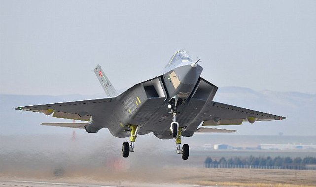 Altun'dan 'KAAN' paylaşımı