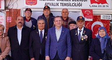 Ayvalık'ta Başkan Ergin seçim gezilerine başladı