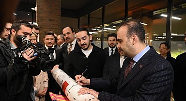 Bakan Kacır'dan KAPSÜL'e ziyaret