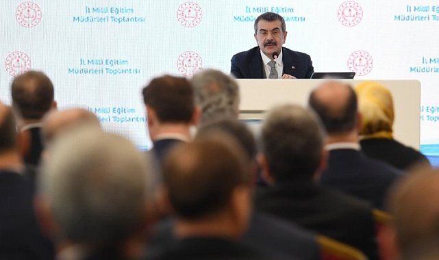 Bakan Tekin 81 ilin müdürleriyle toplandı