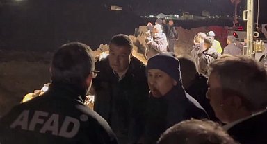 Bakan Yerlikaya Erzincan'da... 9 işçi için 827 personel seferber!