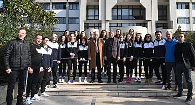 Başkan Ergün Büyükşehir'in Sultanlarını Kütahya'ya uğurladı