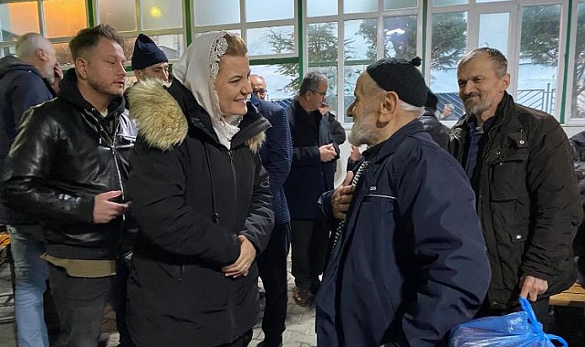 Başkan Hürriyet İzmitlilerle buluşmaya devam ediyor