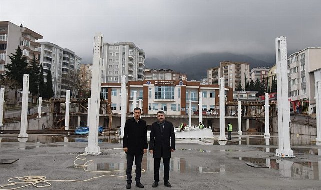 Başkan Yılmaz'dan Bağlaraltı Pazar Yeri'nde inceleme