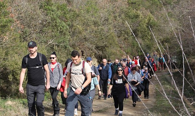 Bizim Köy Doğa Yürüyüşünde tohum topları toprakla buluştu