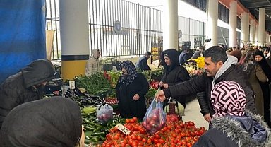 Bursa Arabayatağı'nda konforlu alışveriş başladı