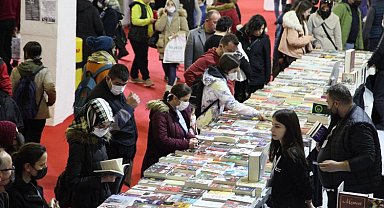 Bursa Kitap Fuarı'na 21. kez kapı açıyor