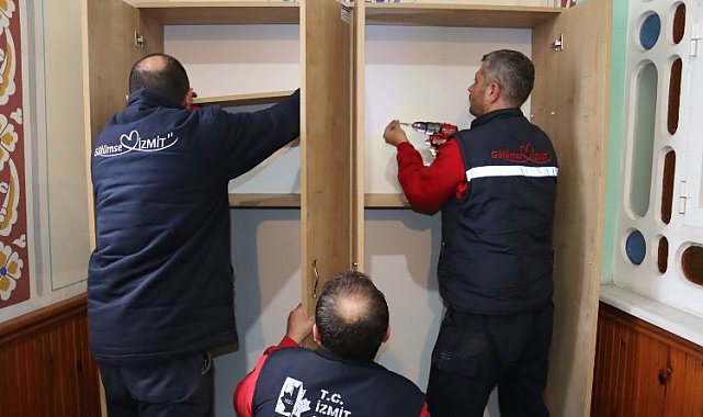 Cami cemaatinin kütüphane talebi İzmit'te 2 günde yanıt buldu