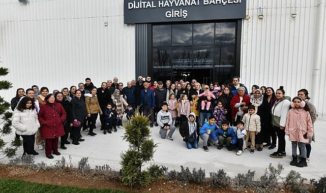 Depremzedelere dijital hayvanat bahçesi morali