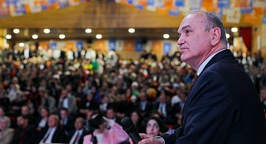 Düzce'de Faruk Özlü'den 100 proje tanıtımı