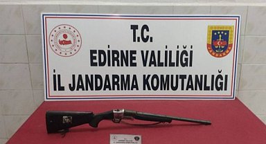 Enez'de ruhsatsız av tüfeği ele geçirildi