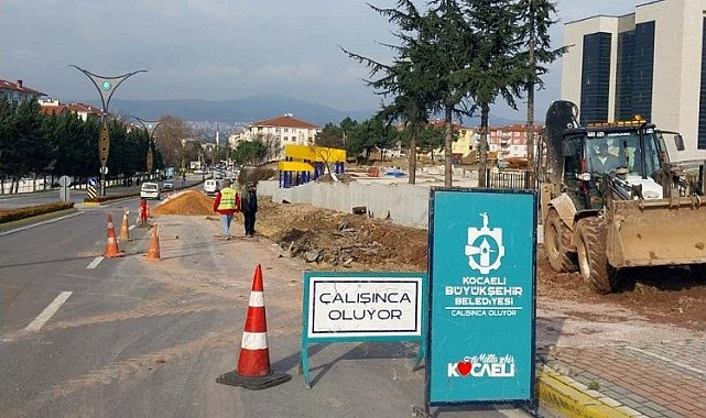 Gölcük Devlet Hastanesi'ne yeni kavşak
