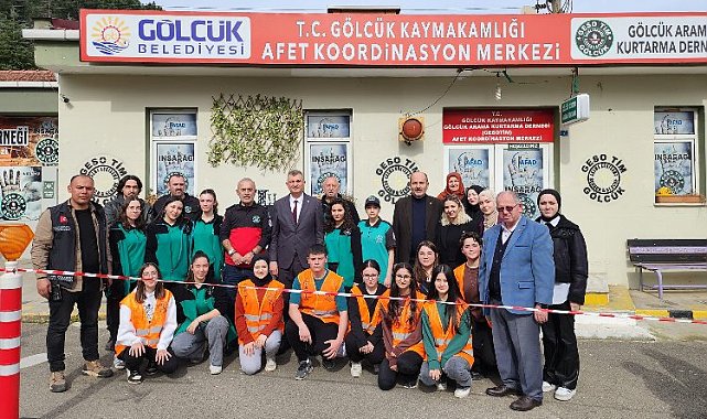 Gölcük'te arama kurtarma ekipleri göreve her daim hazır