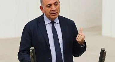 Gürsel Tekin CHP'den istifa etti