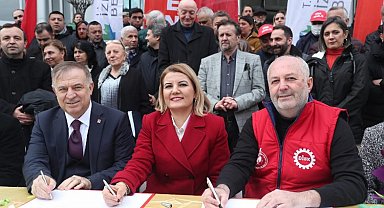 İzmit Belediyesi'nde toplu sözleşme sevinci